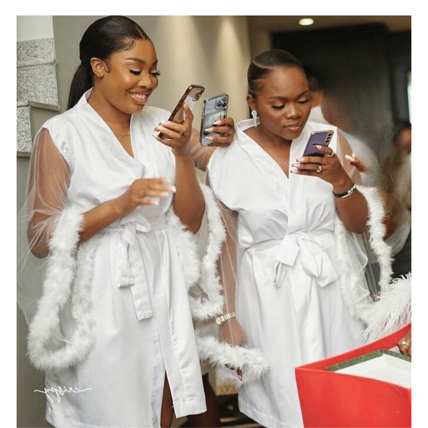 Giselle Bridesmaids robe